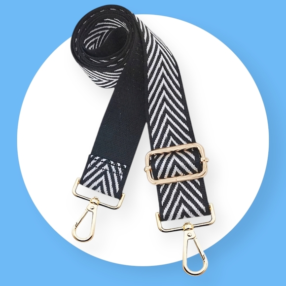 🆕️Geometric Pattern Adjustable Bag Strap Black & White Design Gold Hardware 💛 - Picture 1 of 9